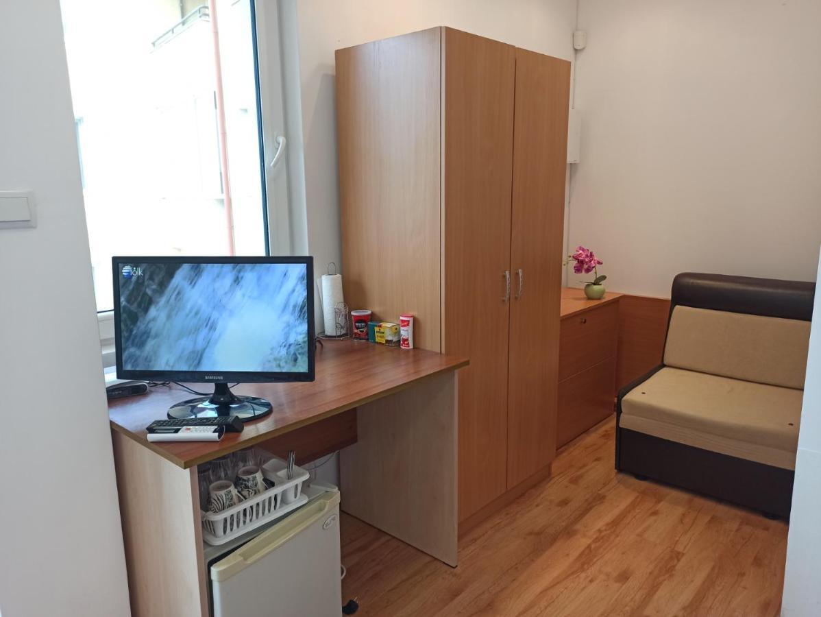 Gabrovo Relax Apartment Екстер'єр фото