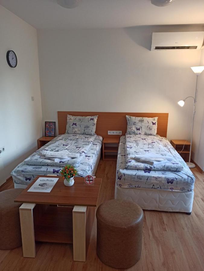 Gabrovo Relax Apartment Екстер'єр фото